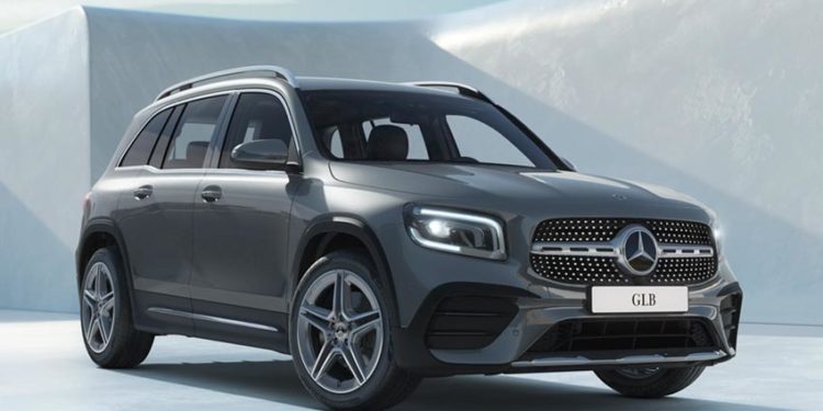 Mercedes-Benz Việt Nam: Chính sách giá mới hấp dẫn cho một số mẫu xe giới hạn