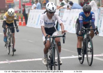 Biwase Cup 2024 - Nguyễn Thị Thu Mai lên tiếng khi 'xé' áo vàng của Jutatip Maneephan và lấy luôn cả áo cam - 12