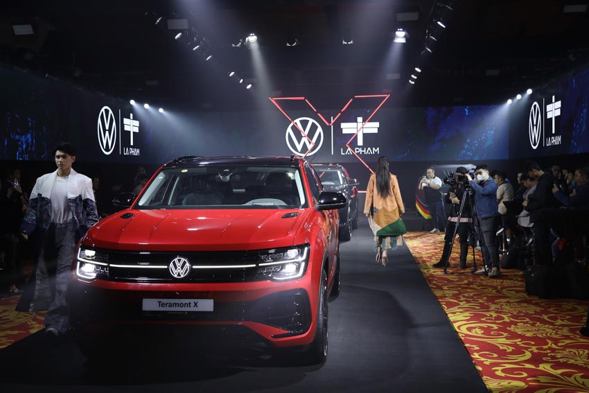 Volkswagen ra mắt SUV cao cấp Teramont X, giá dự kiến hơn 2,1 tỉ đồng - 10