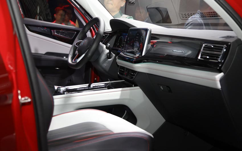 Volkswagen ra mắt SUV cao cấp Teramont X, giá dự kiến hơn 2,1 tỉ đồng - 7