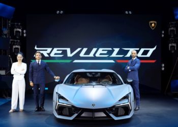 Lamborghini Revuelto