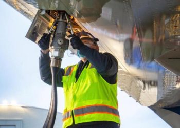 Boeing tiến hành đợt mua nhiên liệu hàng không bền vững lớn nhất từ trước đến nay