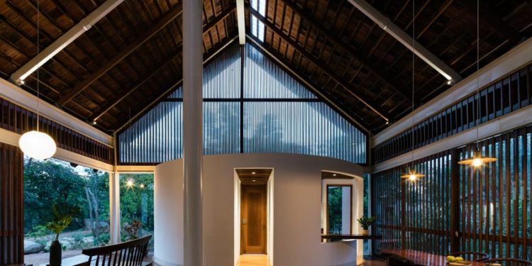 Dưới mái nhà 'chảy' dòng mạch của tự nhiên - 8