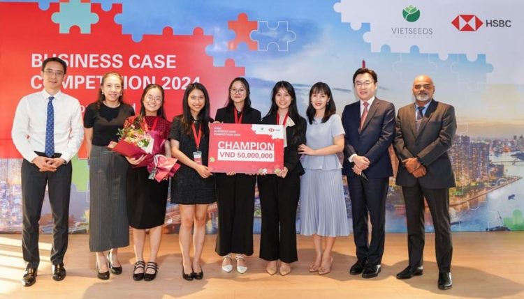 Sinh viên VinUniversity tham dự cuộc thi HSBC khu vực Châu Á - Thái Bình Dương