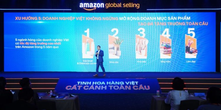 Hàng Việt trên Amazon