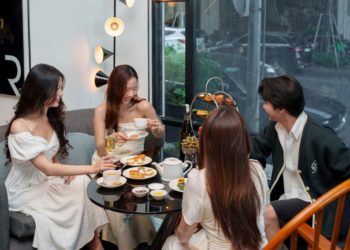 Trà chiều Rbar