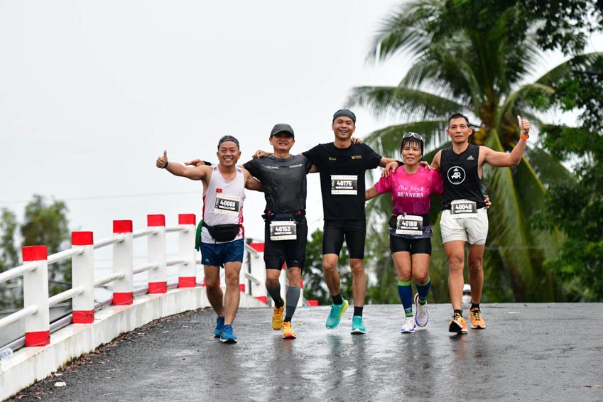 Giải Marathon Quốc tế 'Vietcombank Mekong Delta' - Hành trình 'Cùng nhau toả sáng' - 6