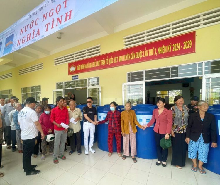 Công ty MetaLife đưa chương trình “Nước ngọt nghĩa tình” đến vùng hạn mặn miền Tây - 1
