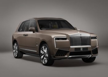 Black Badge Cullinan Series II: Biểu tượng mới của sự sang trọng táo bạo - 2