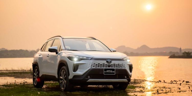 Corolla Cross 2024 định nghĩa lại đỉnh cao phong cách - 4