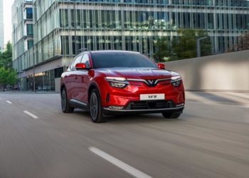 Vinfast trở thành hãng xe đầu tiên trên thế giới ra mắt Dịch vụ giải trí trực tuyến Ridevu - 1