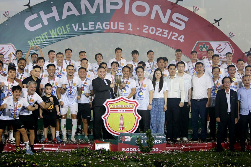 Nam Định Vô Địch V-League 2023-2024 niềm vui chào đón sau 39 năm chờ đợi - 4