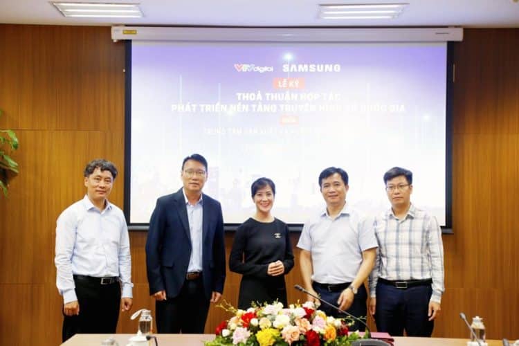 Samsung Việt Nam và VTV hợp tác cài đặt và tích hợp ứng dụng VTVgo trên TV Samsung
