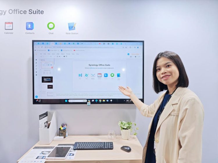 Synology giới thiệu bộ công cụ AI “siêu xịn” tại Computex 2024: Tạo slide thuyết trình, tính toán Excel, chuyển Voice thành văn bản nhanh chóng - 1