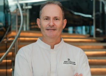 Bếp trưởng Renaissance Riverside Saigon