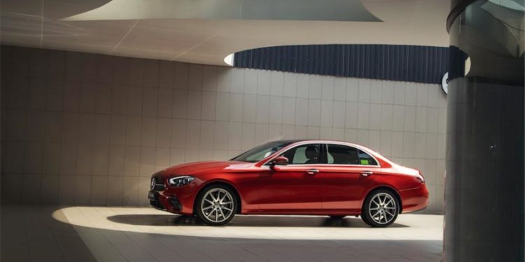 Mercedes-Benz Việt Nam khuyến mãi 'khủng' tháng 7/2024