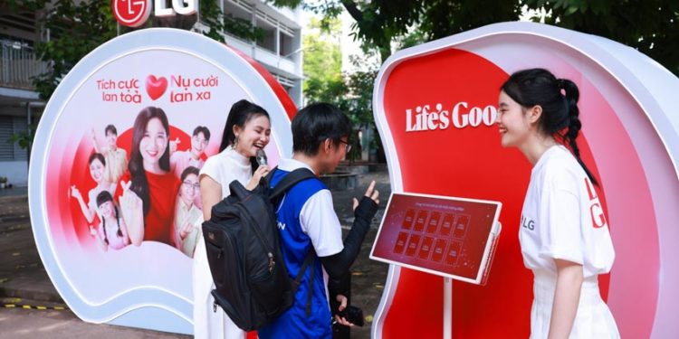 LG phát động chiến dịch 'Tích cực lan tỏa, nụ cười lan xa' - 2