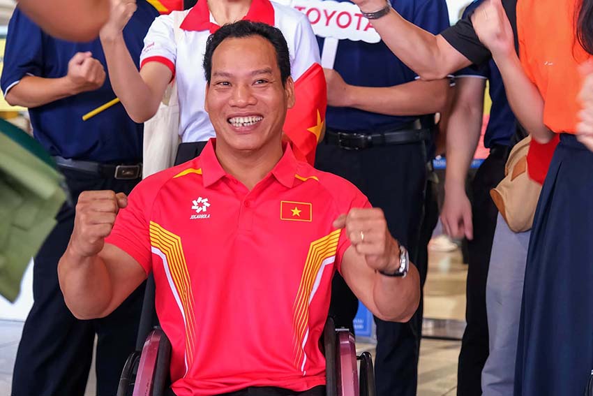 Đô cữ Lê Văn Công lần thứ 3 đoạt huy chương tại Paralympic - 4