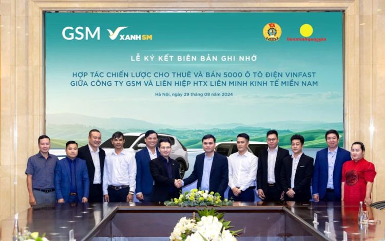 Taxi công nghệ Việt Nam đẩy mạnh chuyển đổi xanh với 5.000 ô tô điện từ GSM