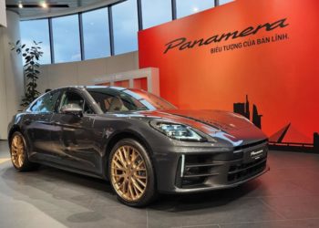 Porsche tăng sức mạnh và trang bị hệ thống treo Active Ride mới cho Panamera E-Hybrid 2025 - 3
