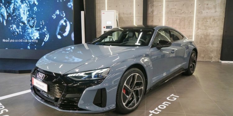 Audi Việt Nam triệu hồi Audi e-tron GT để kiểm tra pin cao áp