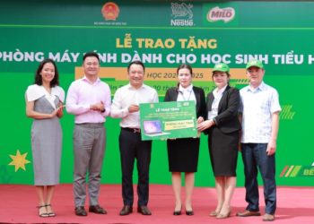 MILO trao tặng