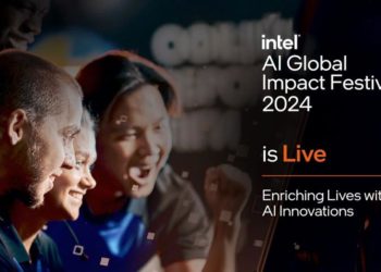 Sinh viên Việt Nam giành giải tại cuộc thi AI toàn cầu của Intel nhờ sáng kiến hỗ trợ cứu nạn