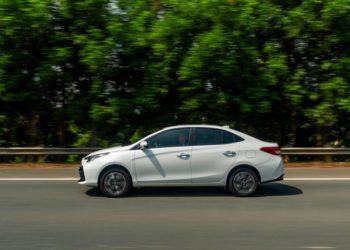 Toyota dẫn đầu thị trường xe du lịch tính đến tháng 9/2024