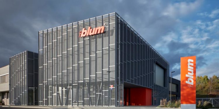 Trụ sở Blum: Sự giao thoa giữa kỹ nghệ và nghệ thuật