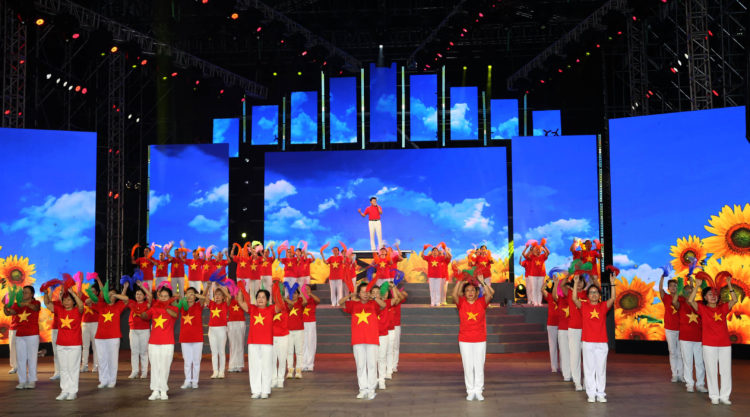 TP.HCM sôi động với Tuần lễ 'Khỏe để xây dựng và bảo vệ Tổ quốc' - 9