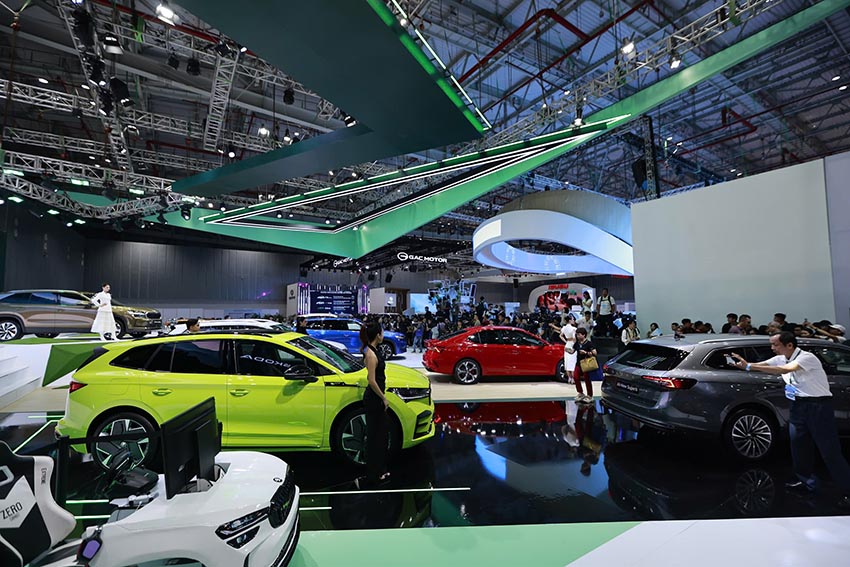 Vietnam Motor Show 2024 khai mạc: Đột phá với công nghệ xanh và loạt xe mới - 3