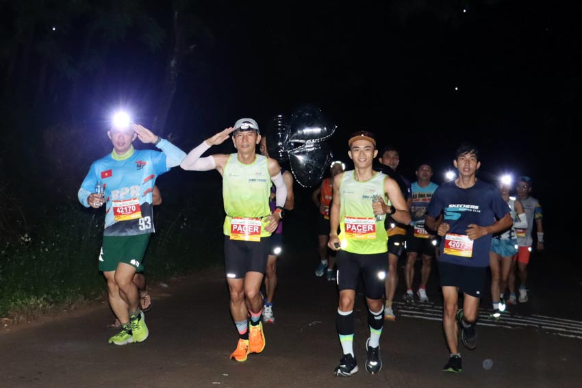 10.000 vận động viên cùng hòa mình vào Bình Phước Marathon 2024 - 7