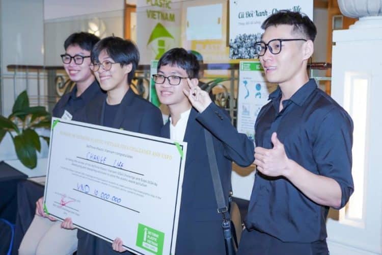 Tôn vinh 5 dự án bảo vệ môi trường tương lai xuất sắc - 4