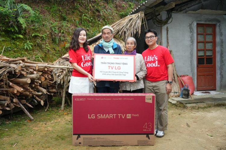 LG trao tặng TV, mang Tết trọn vẹn đến với người dân Yên Bái