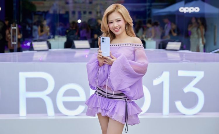 OPPO Reno13