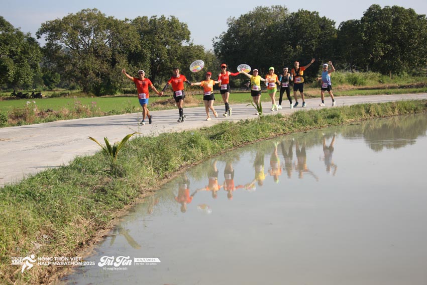 Tri Tôn bừng sáng với hơn 3.000 runner tỏa sáng tại Half Marathon 2025, nơi thể thao gặp thiên nhiên - 8