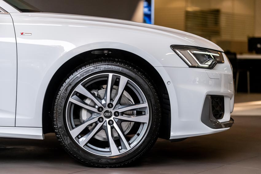 Audi A6 2025 có gì mới? Khám phá ngay với giá 2,299 tỷ VNĐ - 1