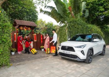 Toyota Việt Nam công bố doanh số tháng 1/2025, tiến gần cột mốc 1 triệu xe