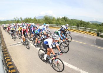 Kasuga Watabe thăng hoa tại Nha Trang, Sofia Balaeva giật áo đỏ trong cuộc đua leo núi gay cấn - 1