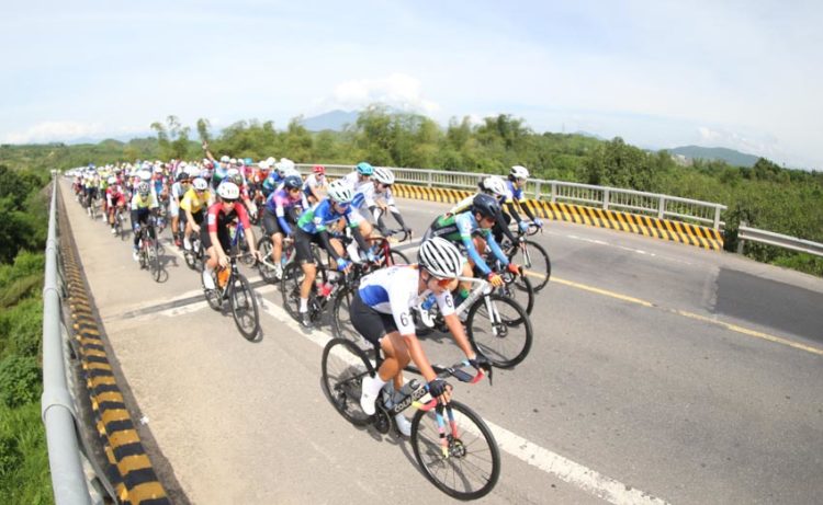 Kasuga Watabe thăng hoa tại Nha Trang, Sofia Balaeva giật áo đỏ trong cuộc đua leo núi gay cấn - 1