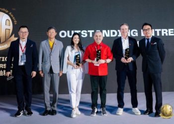 Chủ tịch Hoàng Nam Group nhận giải Doanh nhân xuất sắc tại Lễ trao giải quốc tế 2025