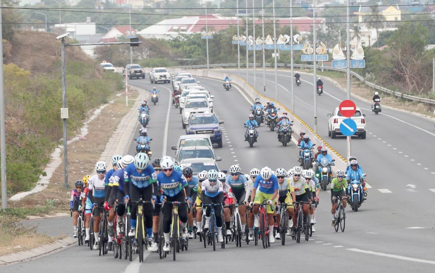 Nguyễn Thị Thật với nước rút "xé gió" về nhất chặng 5 Biwase Cup 2024 - 3