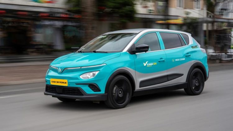 Xanh SM ra mắt dịch vụ taxi cao cấp Xanh SM Premium