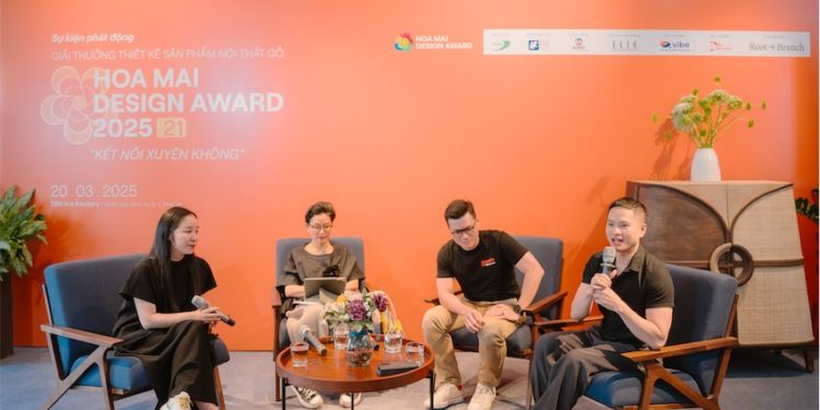 Các chuyên gia thiết kế chia sẻ góc nhìn về “Kết nối xuyên chiều không gian” – chủ đề Giải thưởng Hoa Mai 2025.