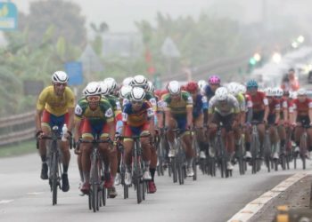 Nguyễn Anh Huy "xé áo" ngoạn mục tại Thanh Hóa, Cúp Truyền Hình TPHCM – Tôn Đông Á 2025 dậy sóng - 4