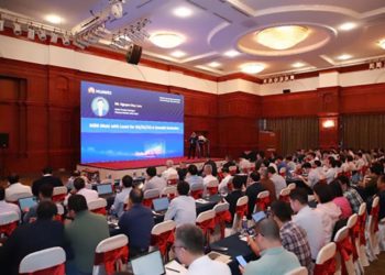 Huawei Việt Nam đồng hành cùng doanh nghiệp tiến tới kỷ nguyên AI tại NextGen Connectivity Summit 2025