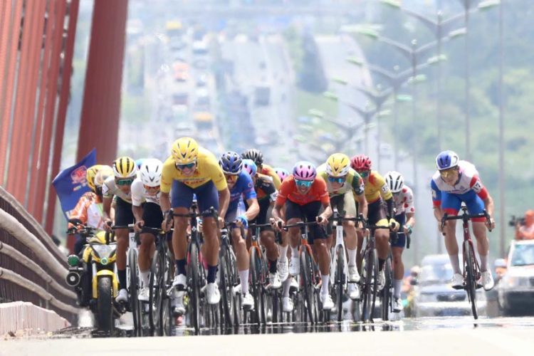 Nick Kergzozou tiếp tục thống trị tại Cần Thơ - 4