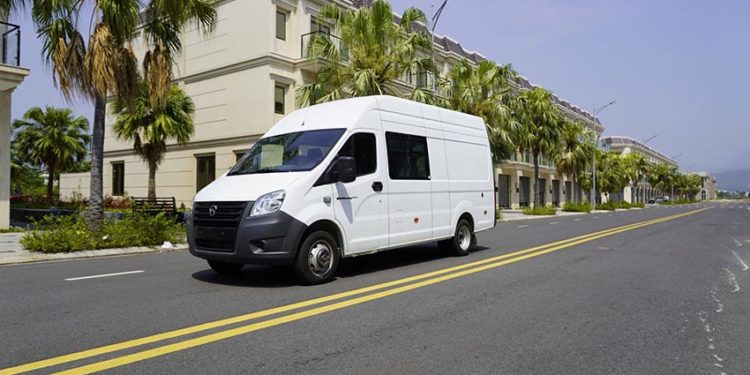 Ưu đãi sốc tháng 4 từ GAZ Thành Đạt: Giảm đến 34 triệu, tặng dầu và miễn phí trước bạ