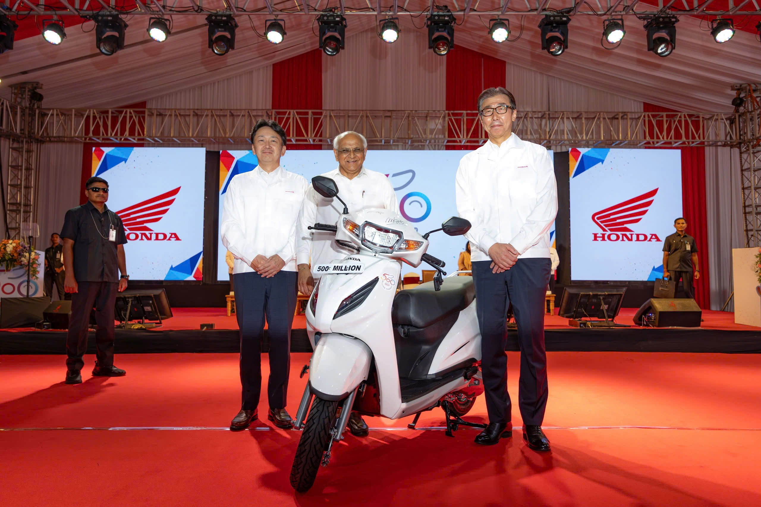 Honda chạm mốc 500 triệu xe máy toàn cầu: Một hành trình 76 năm bền bỉ của 'gã khổng lồ hai bánh' - 1