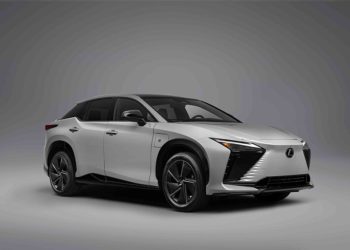 Lexus RZ 550e F SPORT 2026 – Khi trải nghiệm lái trở thành nghệ thuật sống - 2